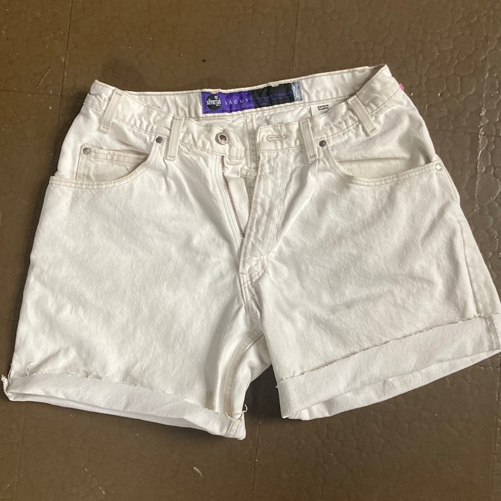 Levi cut-off white jean shorts